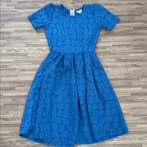 LuLaRoe Women’s Dress in Blue Rose Embossed Pattern